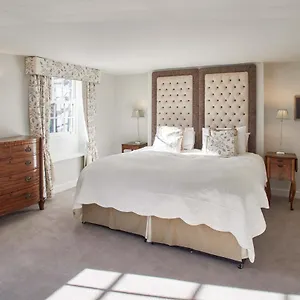 Host & - Tithe , Harrogate United Kingdom