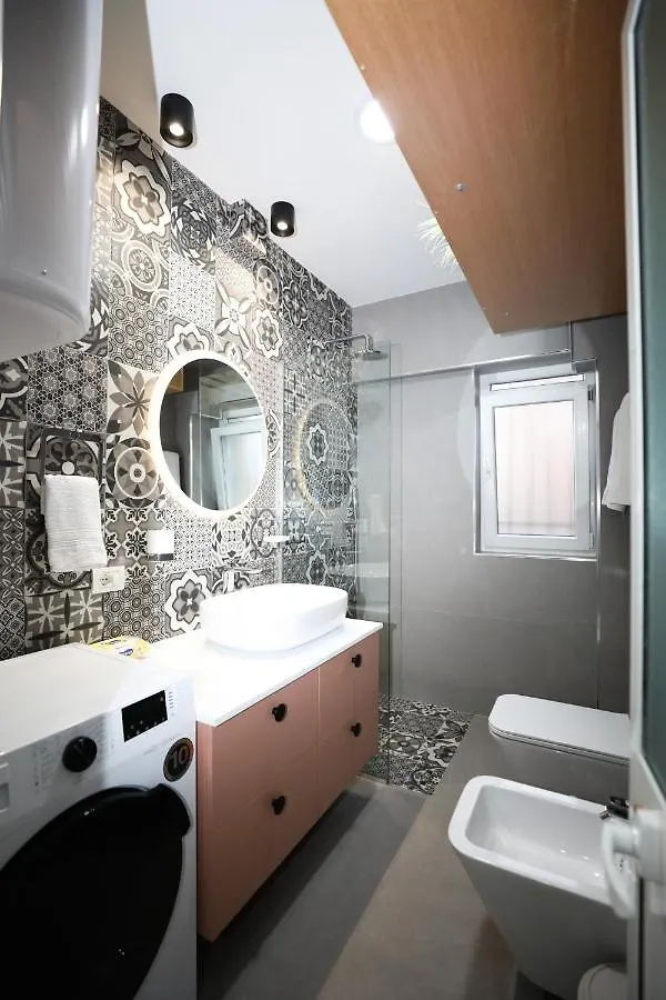 Tirana Center Apartment - Your Cosy Corner Albania